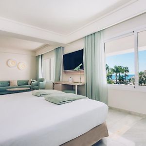 Junior Suite Pool View